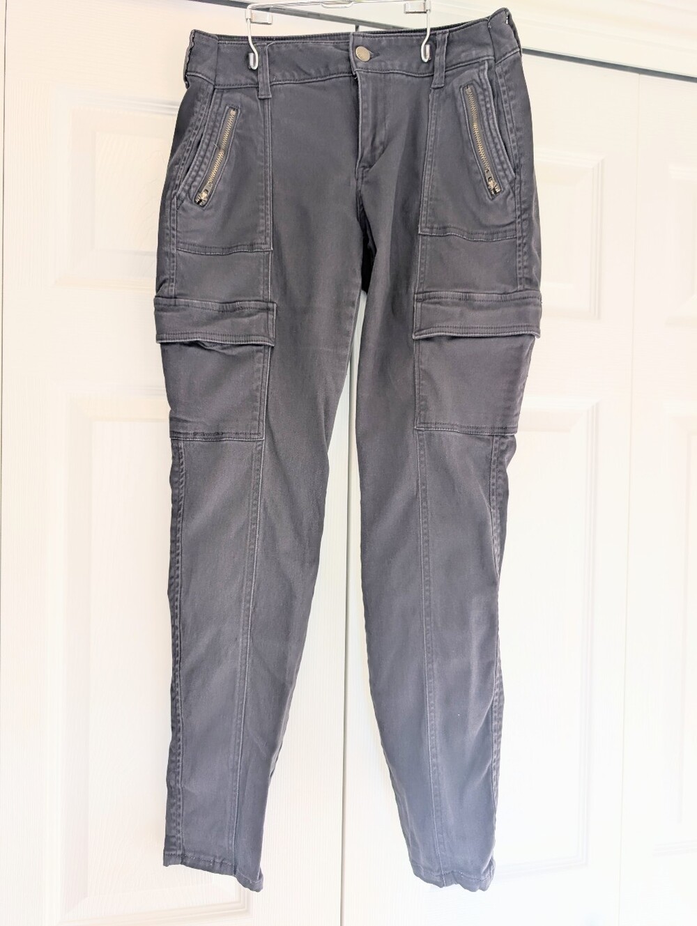 Gap Khaki Super Skinny Cargo Pants With Zipper Pockets Gray Sz 4